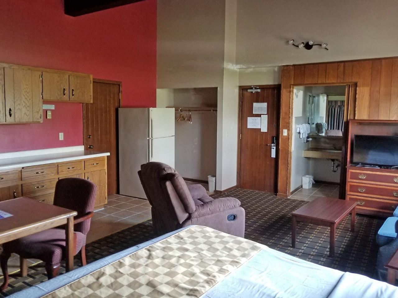 Americas Best Value Inn Hinckley Exterior photo
